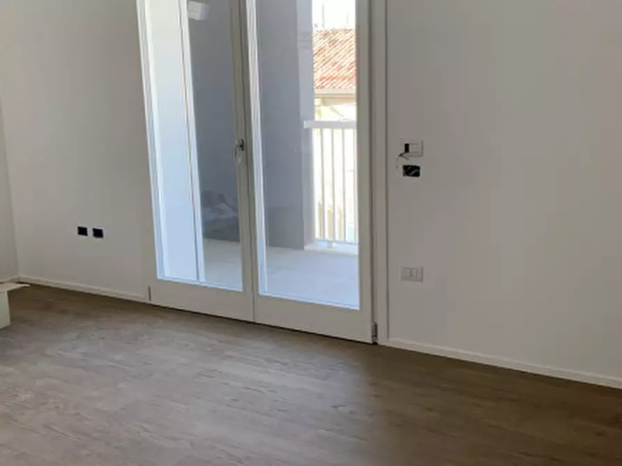 Immagine 5 di Appartamento in vendita  a Padova