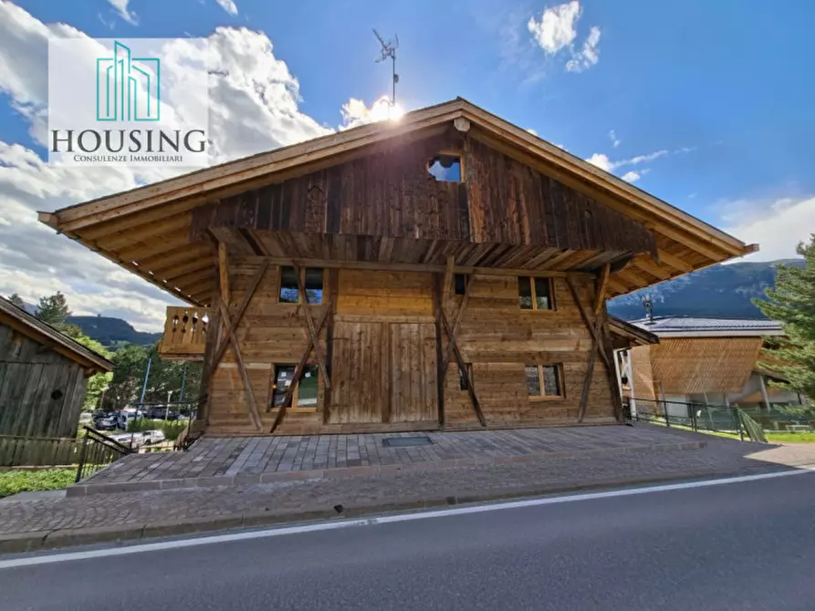 Immagine 33 di Appartamento in vendita  in Via dello Stadio a Cortina D'ampezzo