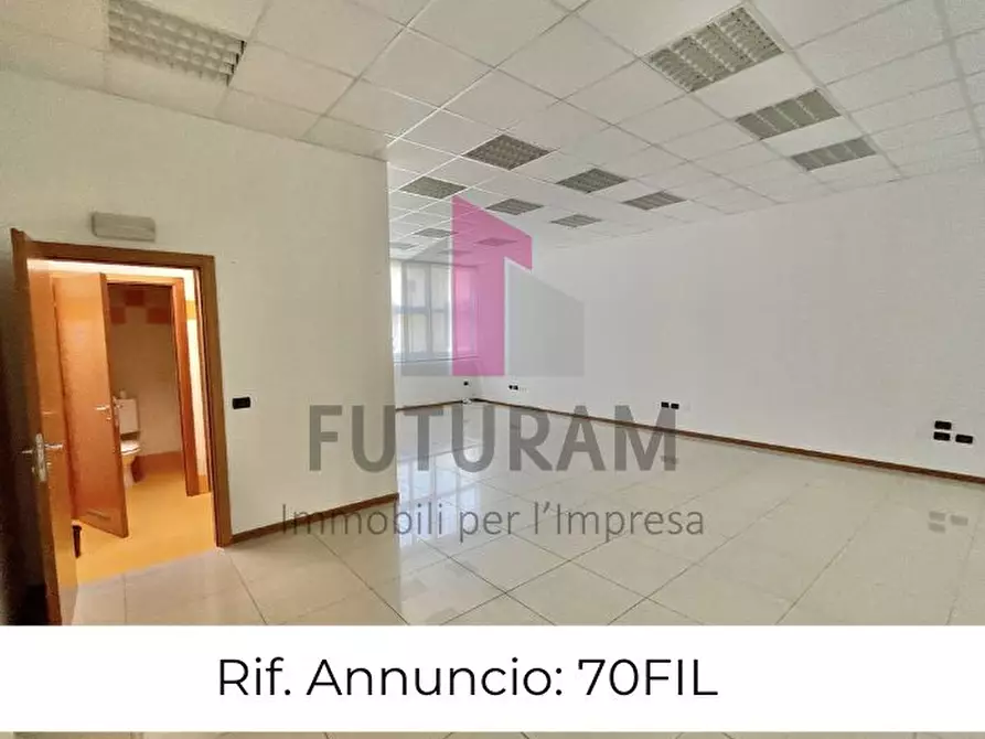 Immagine 1 di Ufficio in affitto  a Torri Di Quartesolo