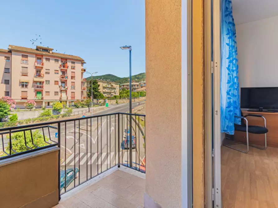 Immagine 24 di Appartamento in vendita  in Piazzale Luigi Moroni a Savona