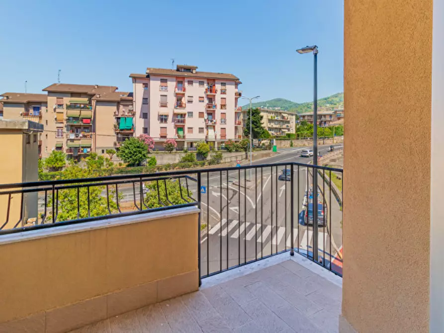 Immagine 25 di Appartamento in vendita  in Piazzale Luigi Moroni a Savona