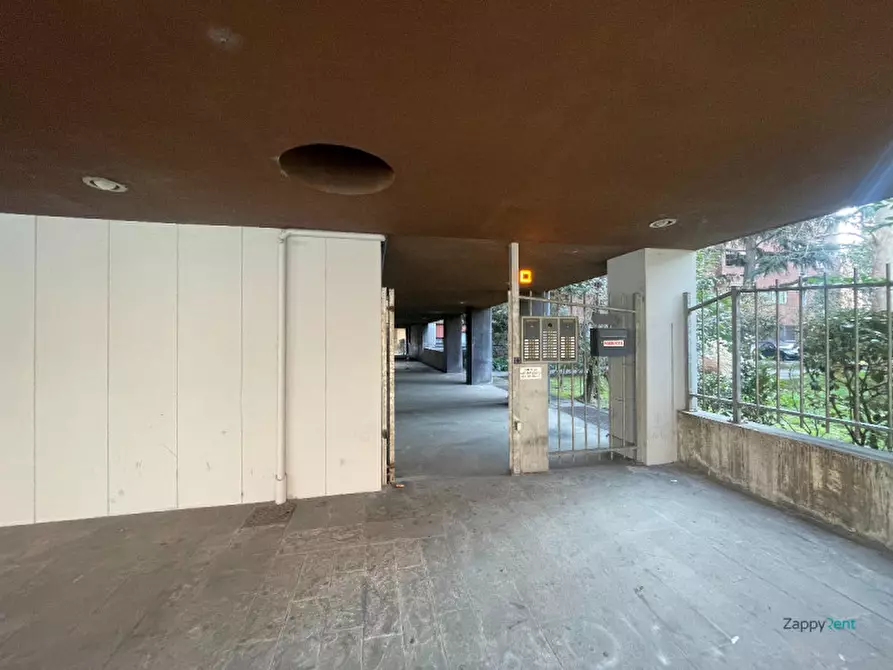 Immagine 22 di Camera in affitto  in Viale Quirico Filopanti, 2 a Bologna