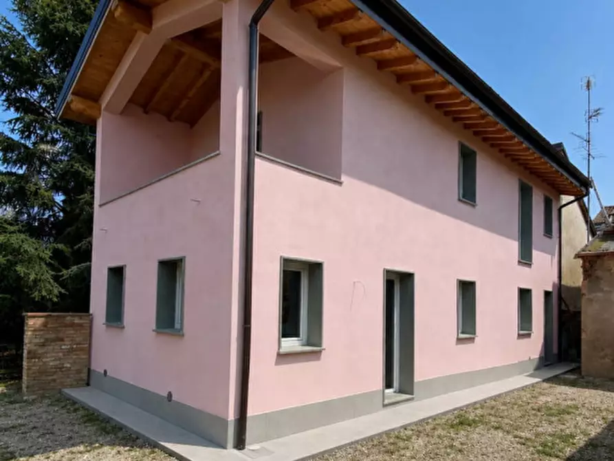 Immagine 1 di Villa in vendita  in via fossa a San Prospero