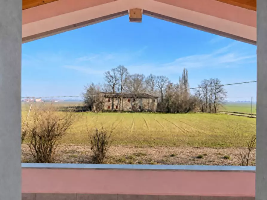 Immagine 13 di Villa in vendita  in via fossa a San Prospero