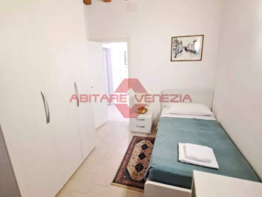 Immagine 7 di Appartamento in vendita  in Frezzeria a Venezia