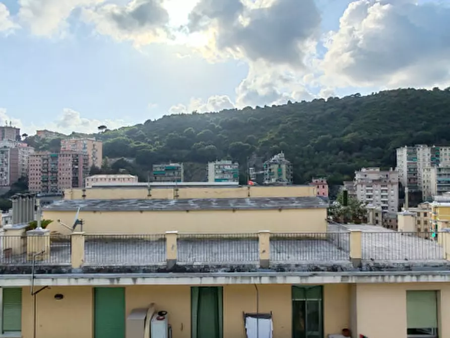 Immagine 3 di Appartamento in vendita  in Via Antonio Cianciullo a Genova