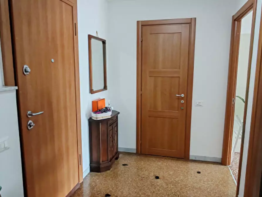Immagine 15 di Appartamento in vendita  in Via Antonio Cianciullo a Genova