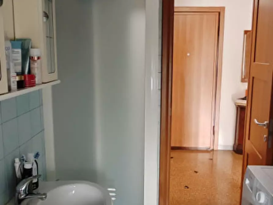 Immagine 17 di Appartamento in vendita  in Via Antonio Cianciullo a Genova