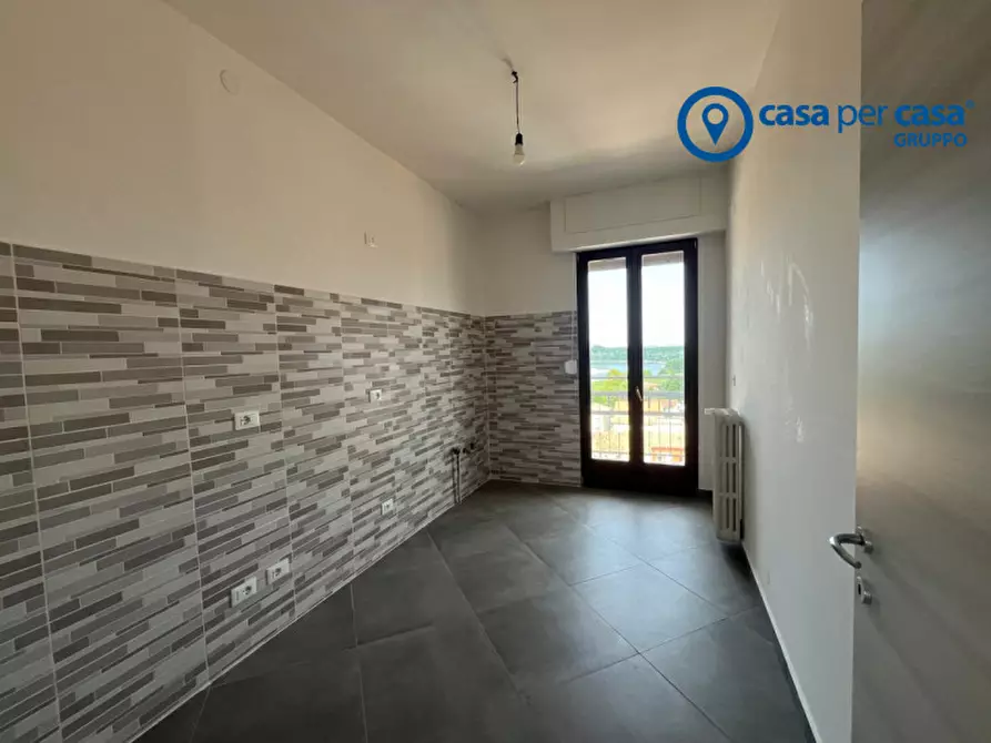 Immagine 3 di Appartamento in vendita  in Via Piave, 2A a Ostiglia