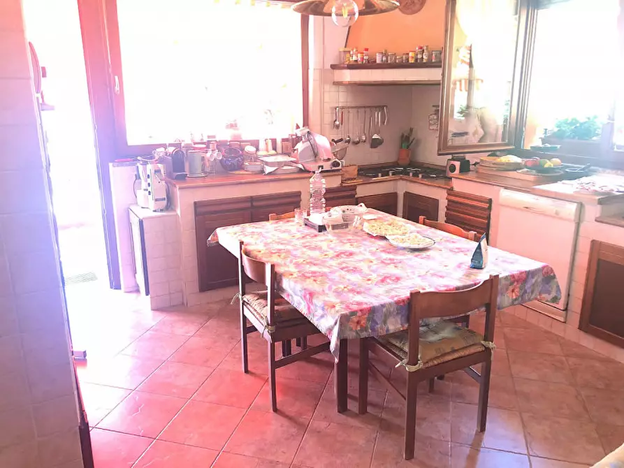 Immagine 5 di Appartamento in vendita  in Via Vittorio Veneto 19 a Collebeato