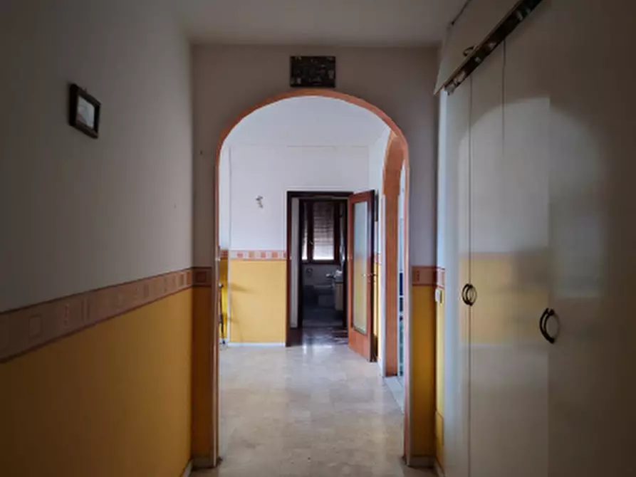 Immagine 3 di Appartamento in vendita  in Viale Italia, 162 a Conegliano