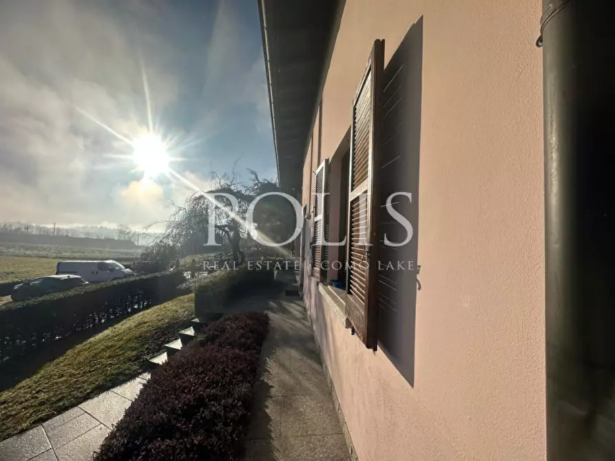 Immagine 5 di Villa in vendita  in VIA PER CARCANO SNC a Albavilla