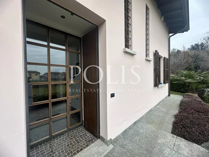 Immagine 7 di Villa in vendita  in VIA PER CARCANO SNC a Albavilla