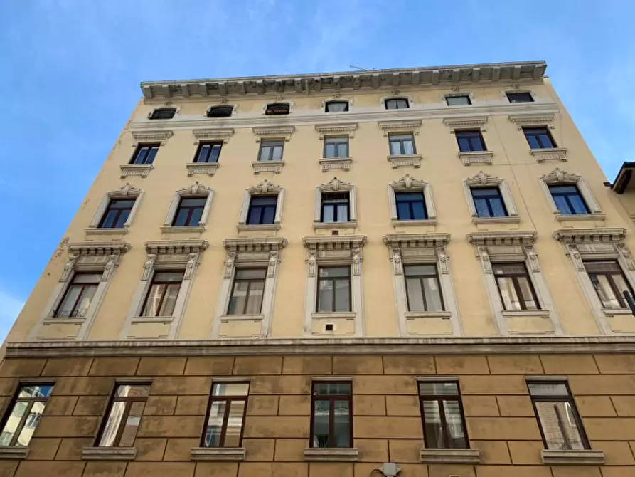 Immagine 15 di Appartamento in affitto  in Via Vergerio 12 a Trieste