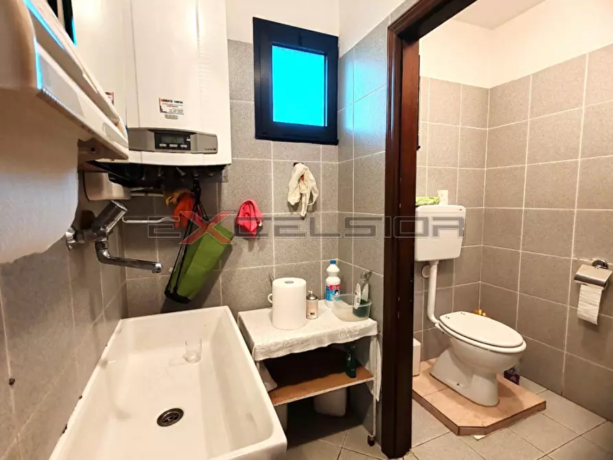 Immagine 12 di Negozio in vendita  in Via G. Matteotti n.20 bis - Cavarzere (VE) a Pettorazza Grimani