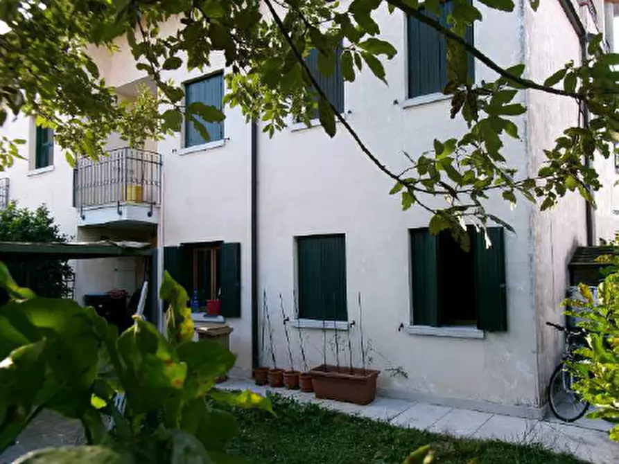 Immagine 1 di Appartamento in vendita  in Vicolo Moro, 4 a Carbonera