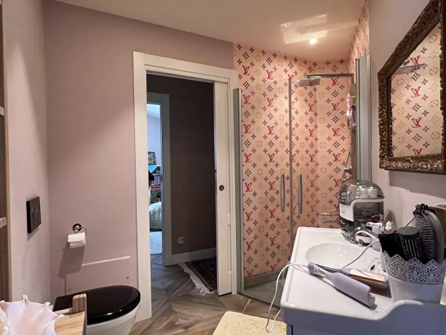 Immagine 75 di Villa in vendita  a Rivoli