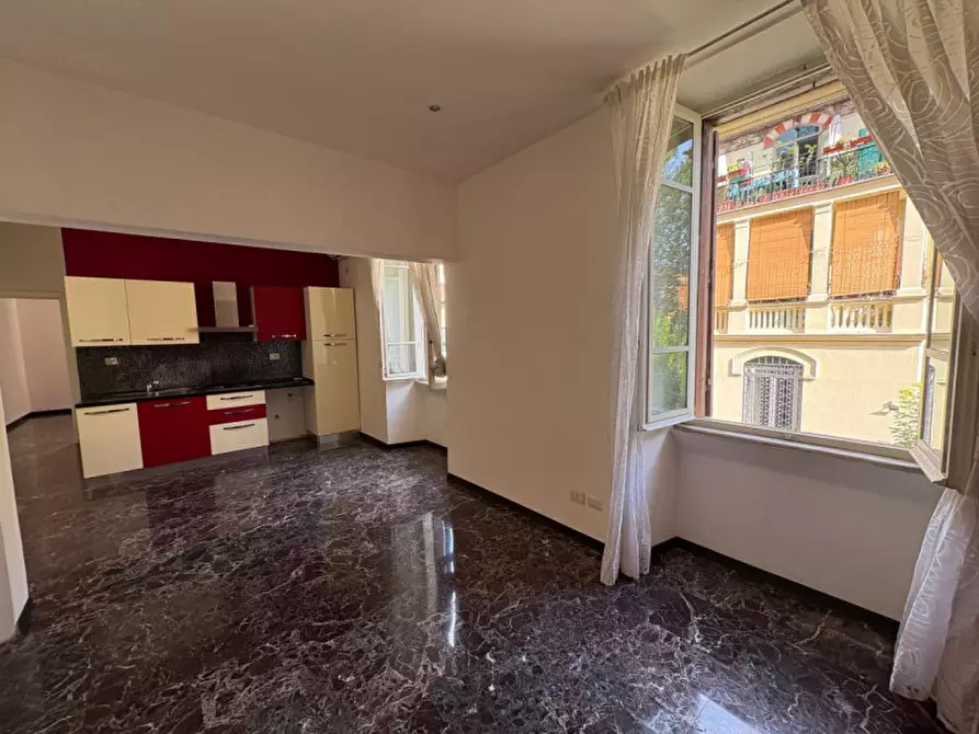 Immagine 4 di Appartamento in vendita  in Via Marcantonio Colonna a Roma
