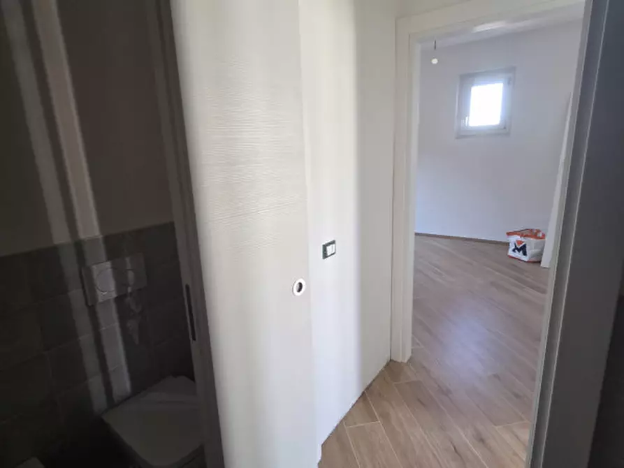 Immagine 11 di Appartamento in vendita  in via dei menabuoi 2 a Firenze