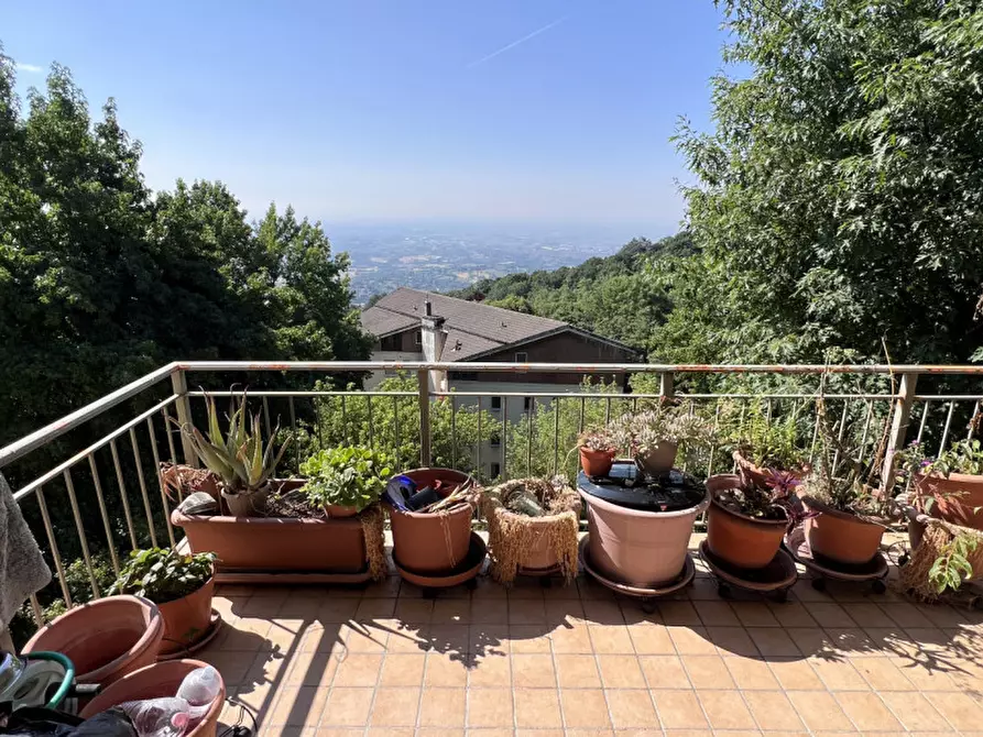 Immagine 2 di Appartamento in vendita  a Pecetto Torinese
