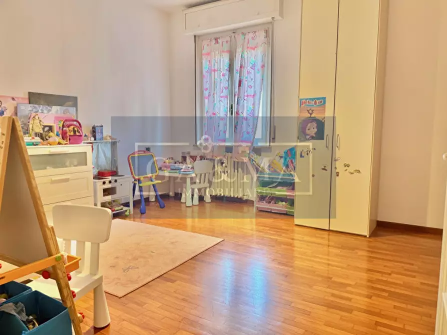 Immagine 16 di Appartamento in vendita  in Via Venezia a Parma
