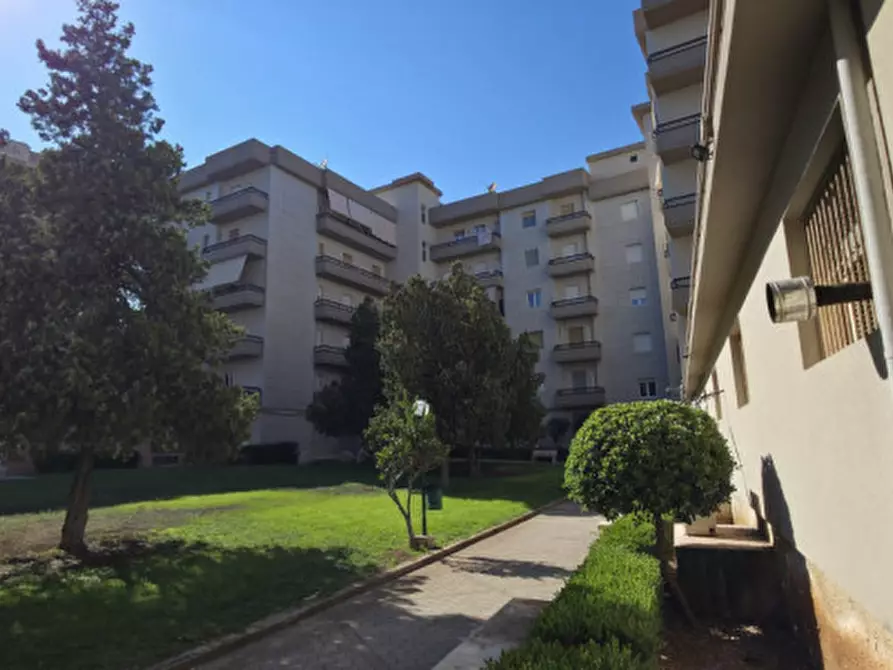 Immagine 4 di Appartamento in vendita  in Viale Scala Greca a Siracusa