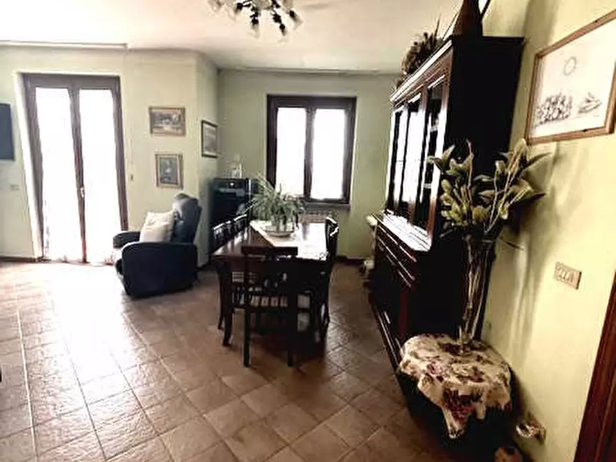 Immagine 2 di Casa indipendente in vendita  in via fratelli cervi a Loro Ciuffenna