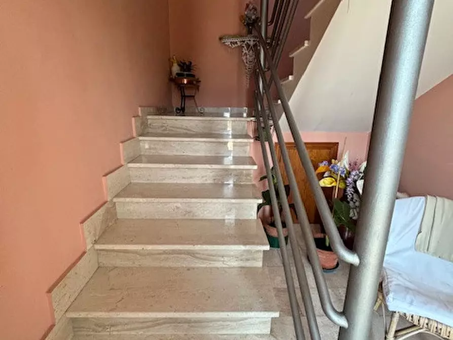 Immagine 8 di Casa indipendente in vendita  in via fratelli cervi a Loro Ciuffenna