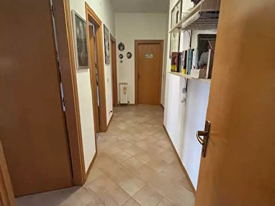 Immagine 11 di Casa indipendente in vendita  in via fratelli cervi a Loro Ciuffenna