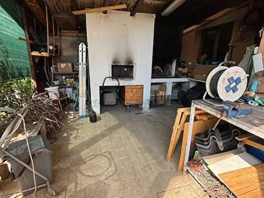 Immagine 36 di Casa indipendente in vendita  in via fratelli cervi a Loro Ciuffenna