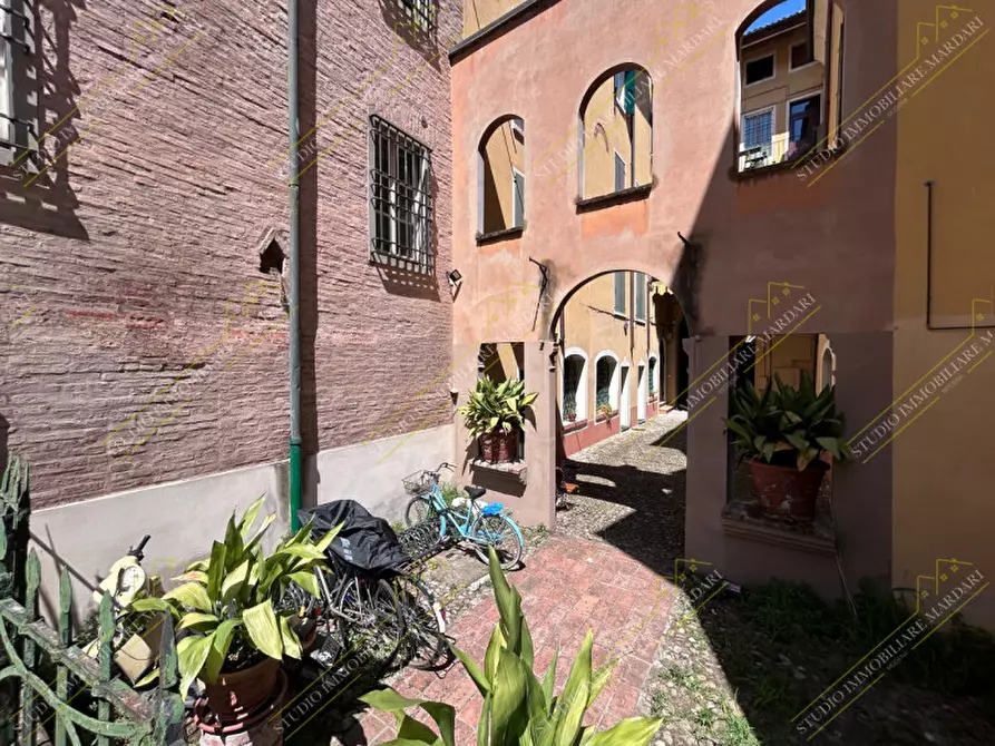 Immagine 10 di Ufficio in affitto  in via canalino 36 a Modena
