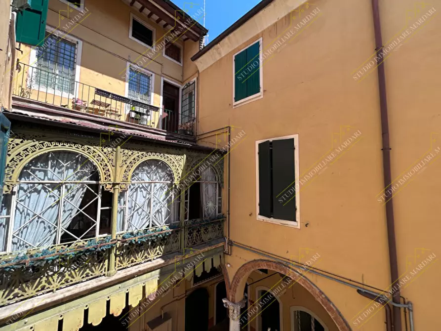 Immagine 17 di Ufficio in affitto  in via canalino 36 a Modena