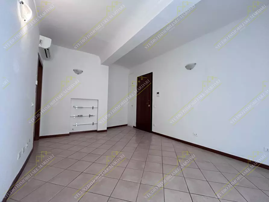 Immagine 18 di Ufficio in affitto  in via canalino 36 a Modena