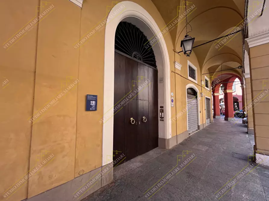 Immagine 40 di Ufficio in affitto  in via canalino 36 a Modena
