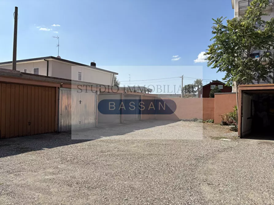 Immagine 26 di Appartamento in vendita  in Via Torino 72 a Samarate