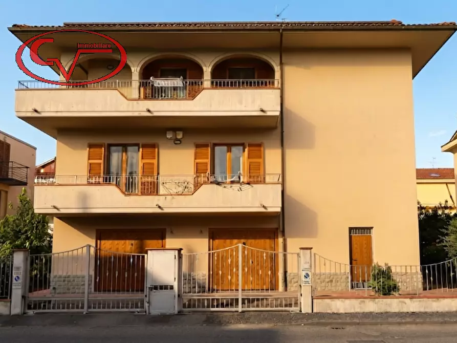 Immagine 3 di Villa in vendita  in Via Gustavo Borsari a Montevarchi