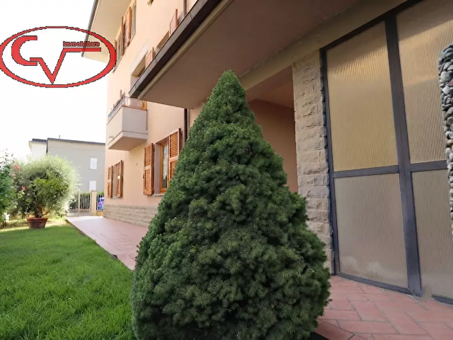 Immagine 6 di Villa in vendita  in Via Gustavo Borsari a Montevarchi