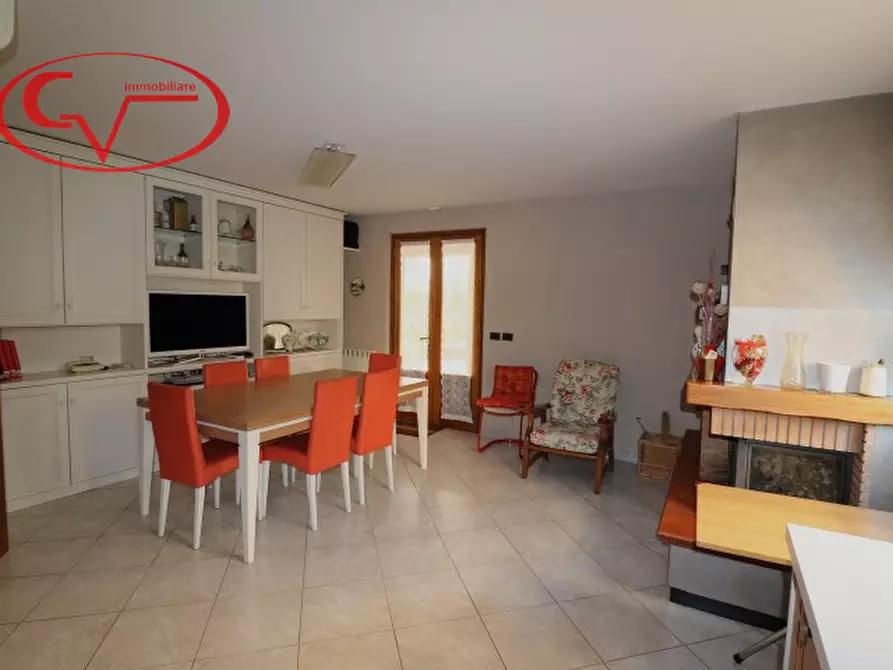 Immagine 7 di Villa in vendita  in Via Gustavo Borsari a Montevarchi
