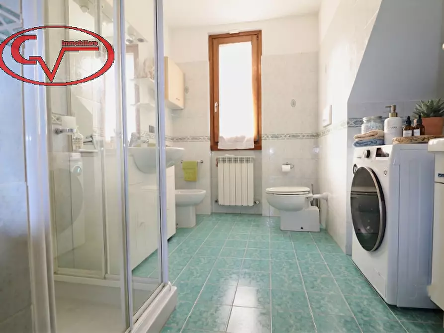 Immagine 14 di Villa in vendita  in Via Gustavo Borsari a Montevarchi