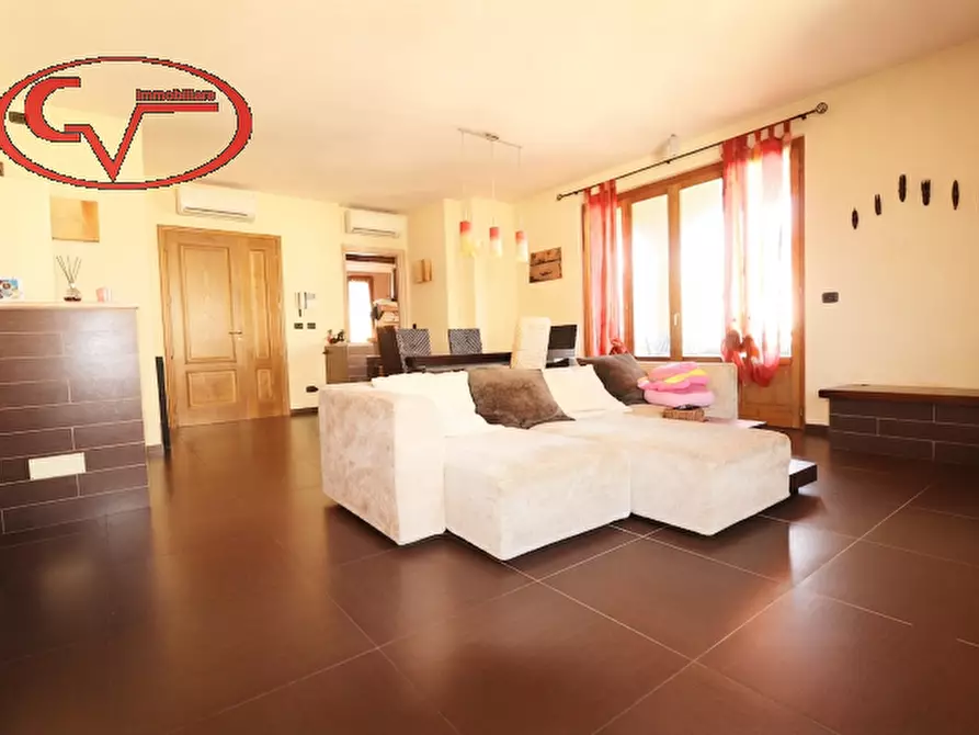 Immagine 20 di Villa in vendita  in Via Gustavo Borsari a Montevarchi