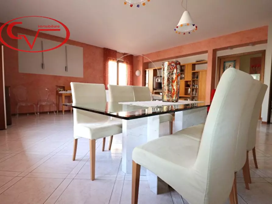 Immagine 33 di Villa in vendita  in Via Gustavo Borsari a Montevarchi