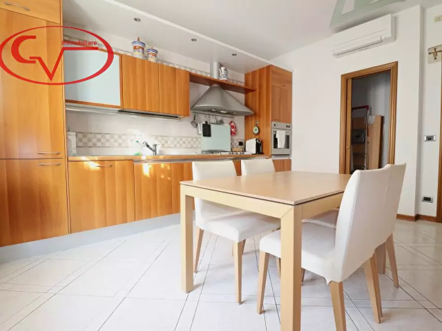 Immagine 38 di Villa in vendita  in Via Gustavo Borsari a Montevarchi