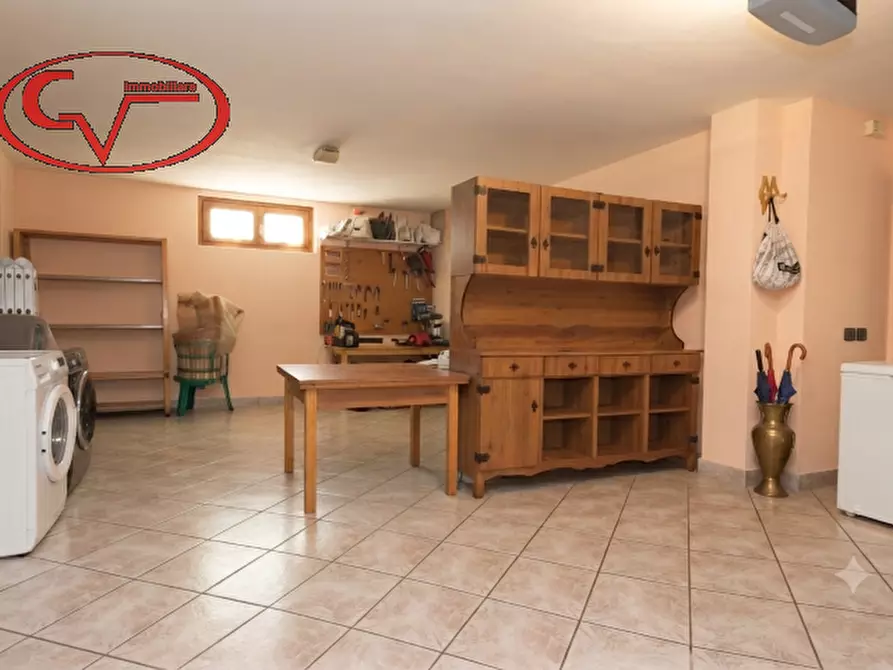 Immagine 53 di Villa in vendita  in Via Gustavo Borsari a Montevarchi