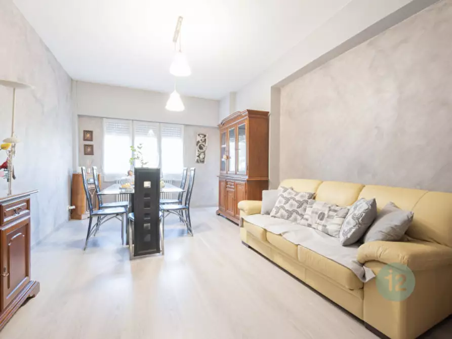 Immagine 1 di Appartamento in vendita  in Viale Alessandro Manzoni 1 a Carpi
