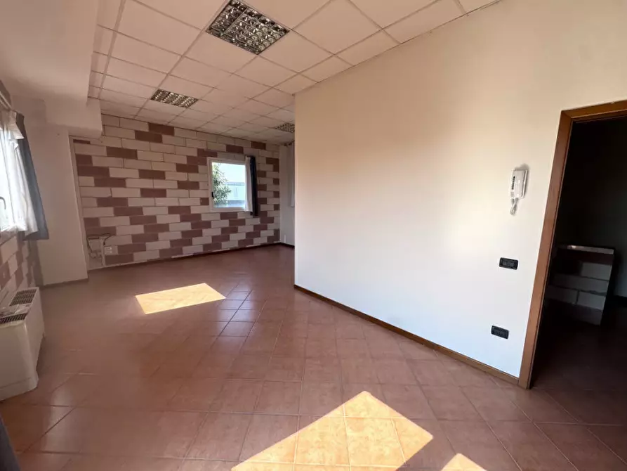 Immagine 3 di Ufficio in vendita  in Via Levico a Mestrino