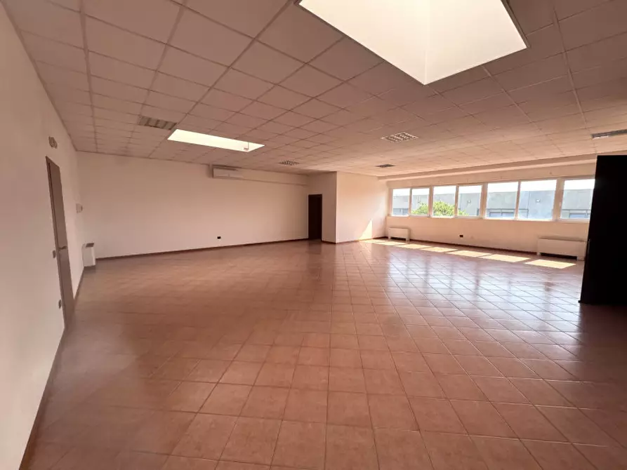 Immagine 1 di Ufficio in vendita  in Via Levico a Mestrino