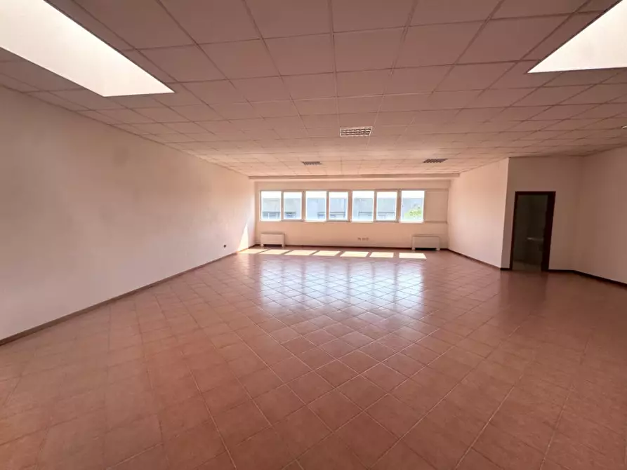 Immagine 2 di Ufficio in vendita  in Via Levico a Mestrino