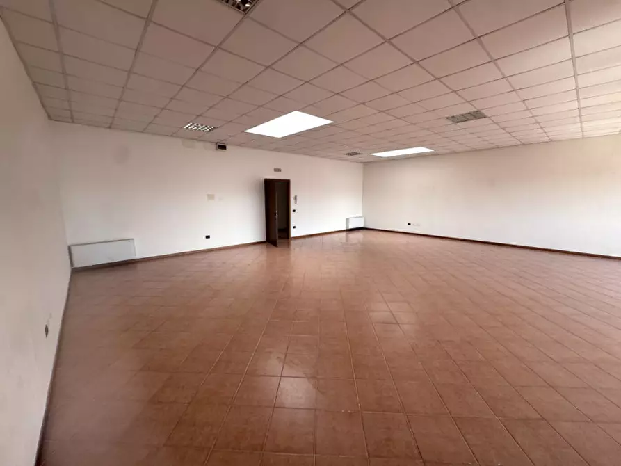 Immagine 4 di Ufficio in vendita  in Via Levico a Mestrino