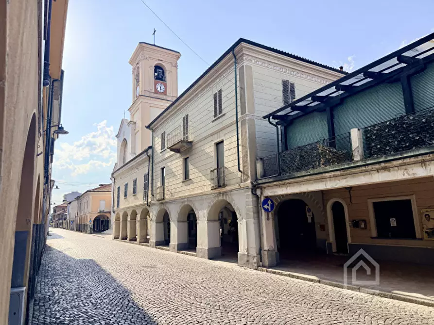 Immagine 23 di Negozio in vendita  in Corso Delio Verna 41 a Verolengo