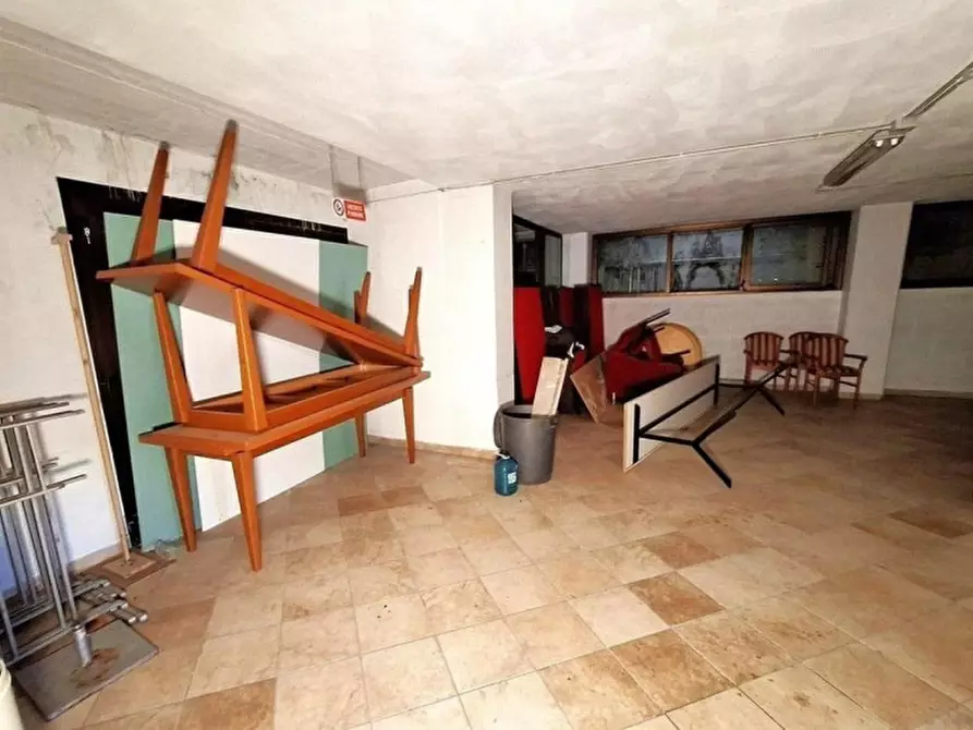 Immagine 8 di Hotel in vendita  in Via Giuseppe di Vittorio, 13, 60044 Fabriano AN, Italia a Fabriano